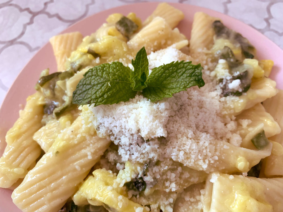 ριγκατόνι με κολοκύθι και πεκορίνο